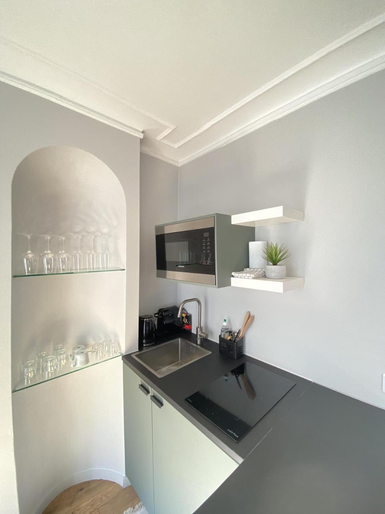 Apartment Charm & Comfort - Heart Of Montmartre Paris
